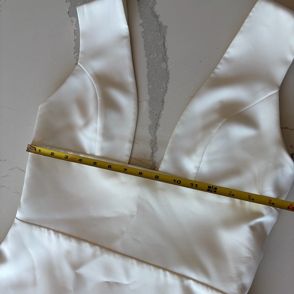 Sarah Seven White Midi Dress - Picture 5 of 9